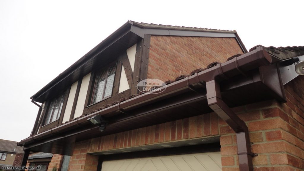 It Requires an Expert to Install Fascias