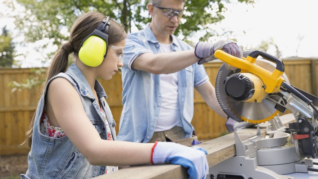 Why Is It Important To Go Through Miter Saw Reviews Beforehand?