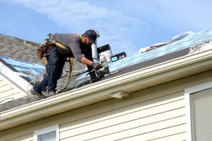 Roofing-Contractor