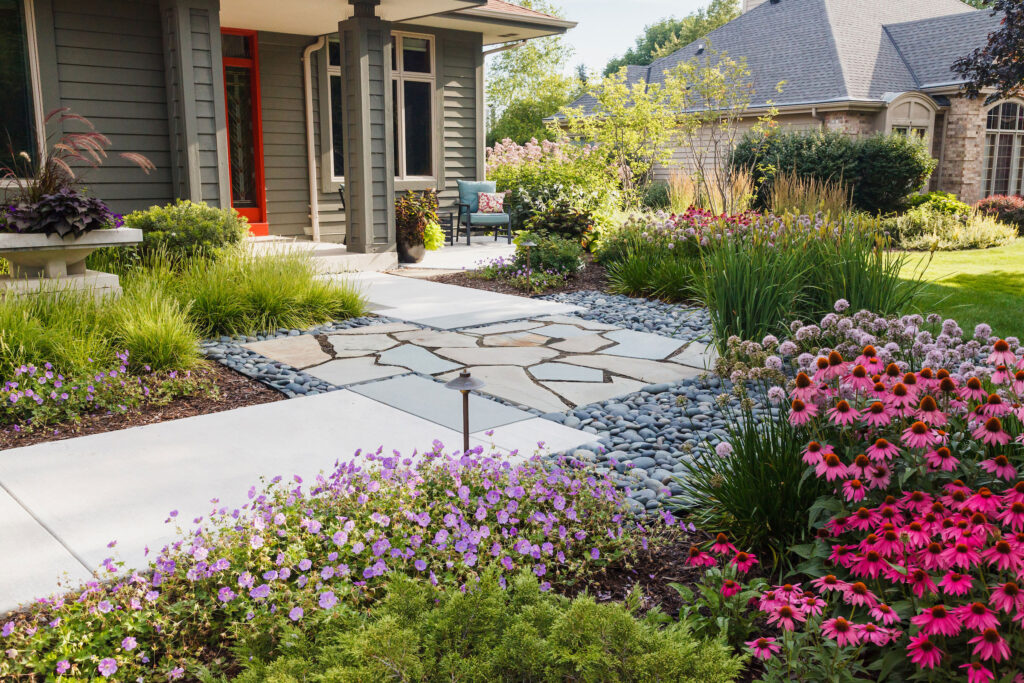 12 Functional Front Yard Ideas That Add a Livable and Beautiful Space